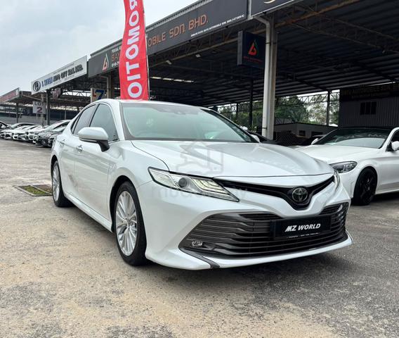 2020 Toyota CAMRY 2.5 V (A) TIP TOP CONDITION - 1
