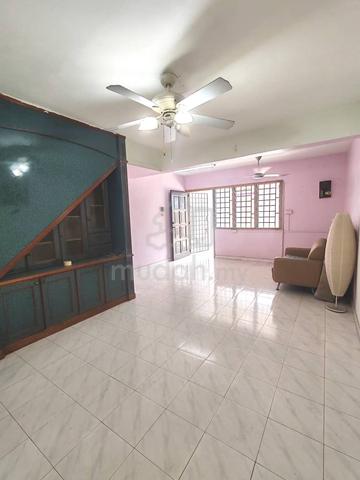 Desa Cemrlang nearby Econsave double storey low cost 2bed&2bath sales 1