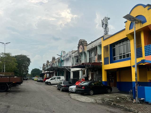Tanjung Puteri - 2 Storey Shop For Sale 1