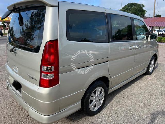 2009 Nissan Serena 2.0l Auto - 3