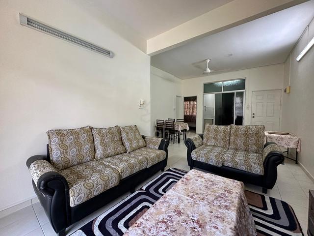 Alpine Village Apartment 4