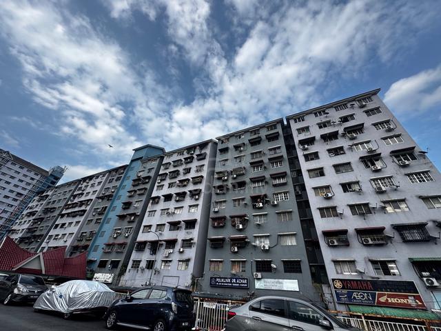 Flat Taman Bukit Angkasa 1