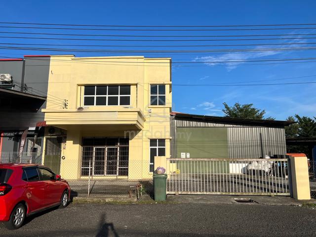 Megah Industrial Park Warehouse + Office Untuk Dijual 1