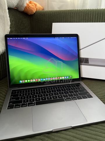Carousel Image Selected