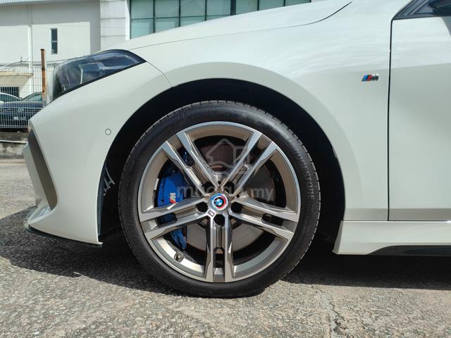 2023 Bmw M135i 2.0 XDRIVE M-PERFORMANCE (8K KM) - 4