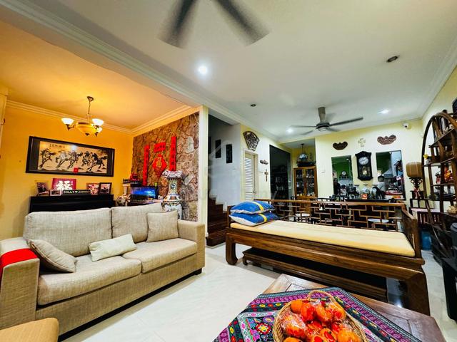 Below Market 2.5 Sty Jalan Puteri 8 Bandar Puteri Puchong 1