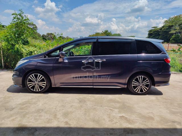 2014 Honda ODYSSEY 2.4 ABSOLUTE (A)CANTIK - 3