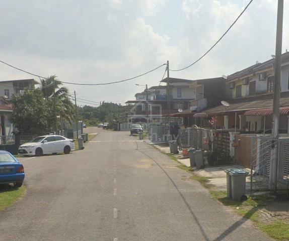 Endau Taman Endau Makmur Jalan Makmur L.M.Cost Double Storey House 1