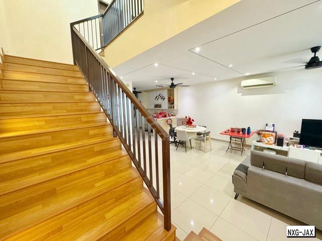 Super Nice RenovatešAthira Bandar Bukit Raja Klangļ¼2 Sty House Sale 1