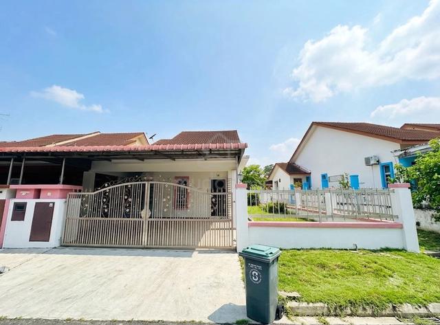 Endlot Bandar Seri Alam|Extra Tanah 16 Kaki|4 Bilik|Harga Nego 1