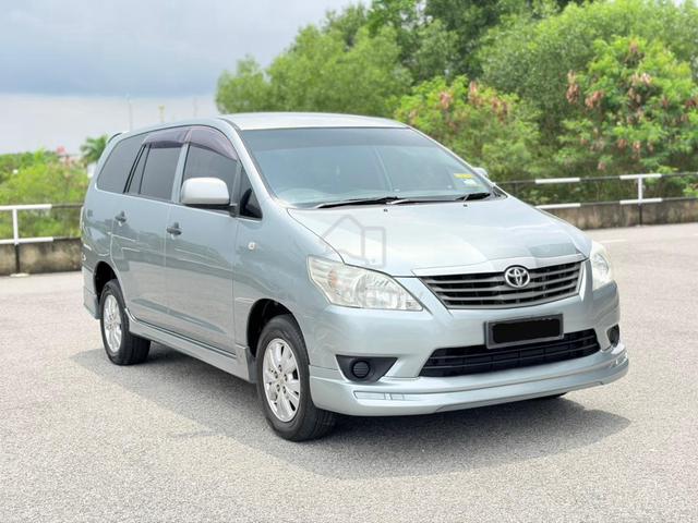 2012 Toyota INNOVA 2.0 E (A) - 3