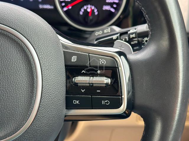 2022 Kia CARNIVAL 2.2 D 11 SEATER🏆ORI CONDITIONi - 3