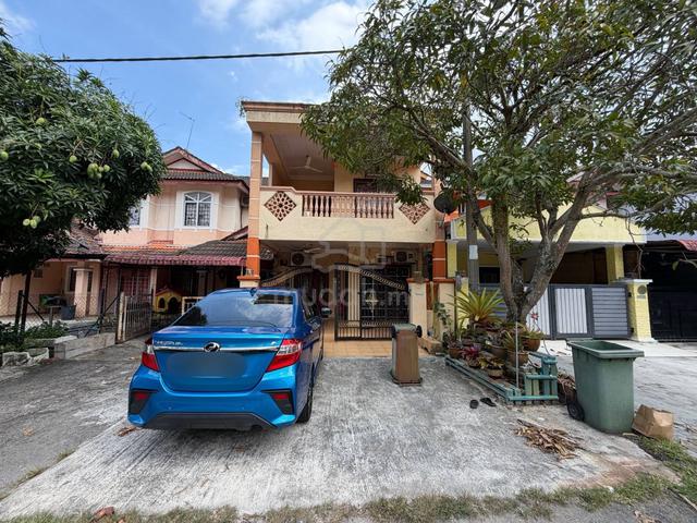 2 Storey Terrace, Lorong Az-Zaharah, Fasa 2B1, Puncak Alam 1