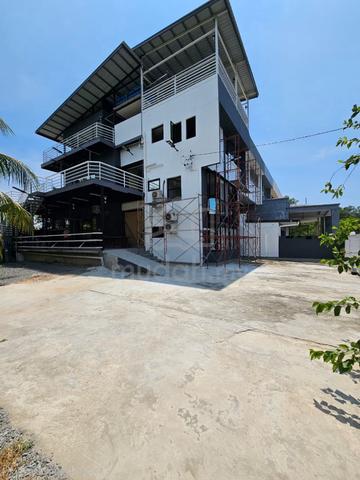 Taman Reservior, Bundusan, Gold View, 3 Storey,Landed House,Corner Lot 1