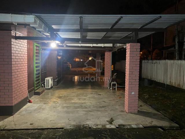 single storey bungalow for rent @ cemerlang 1
