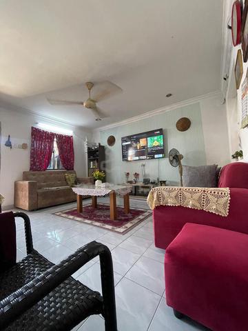 Double Storey Taman Perling Good For Investment Below Price Value 1
