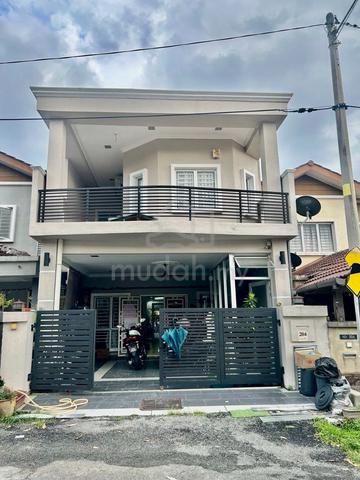 [Nicely Renovated] Double Storey Terrace Taman Puncak Saujana, Kajang 1