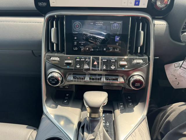 2023 Lexus LX600 VERSION L - 3