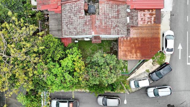 NON BUMI LOT ⭐ CORNER LOT Double Storey Taman Ampang Indah 1