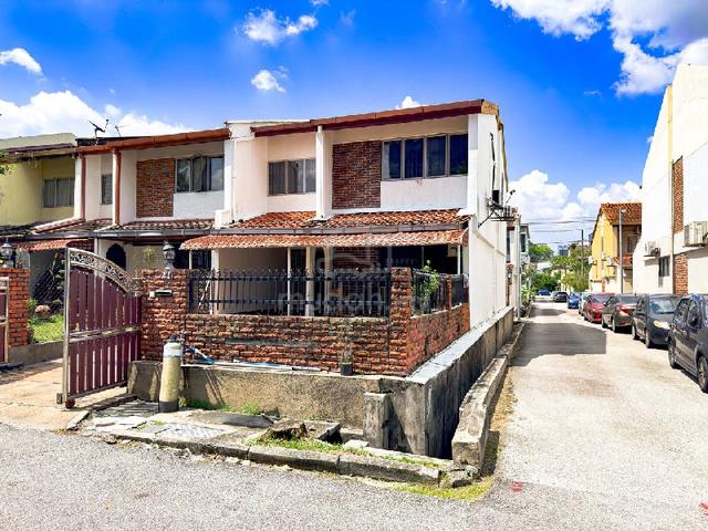End Lot Double Storey Terrace Taman Tun Dr Ismail 1