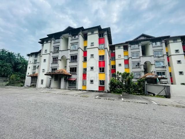 Pangsapuri Astana Alam 1 ( Blok Cindai ) 2