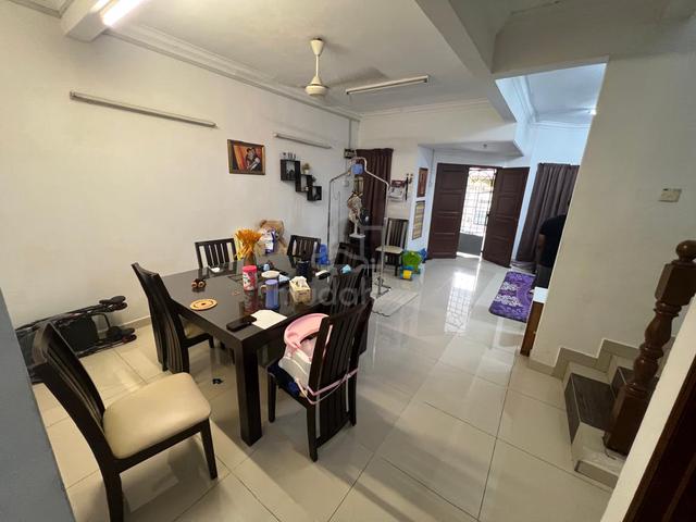 Double Storey House Jalan Krisoberil Seksyen 7 Shah Alam UiTM Unisel 5