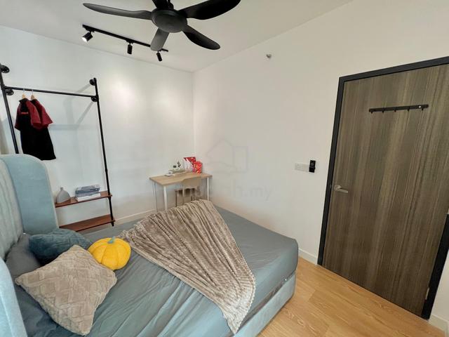 Edumetro_usj – Medium & Balcony Room to Rent_ Student Intake & Worker 5