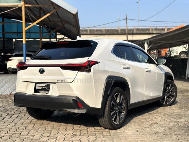 2022 Lexus UX200 2.0 LUXURY White Themes Selection - 3