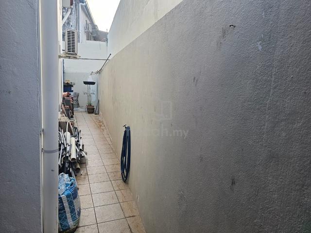 Gelugor 3 Storeys Bungalow For Sales 1