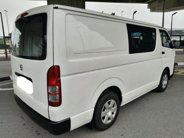 2023 Toyota Hiace 2.5 (M) Semi Panel Van - 3