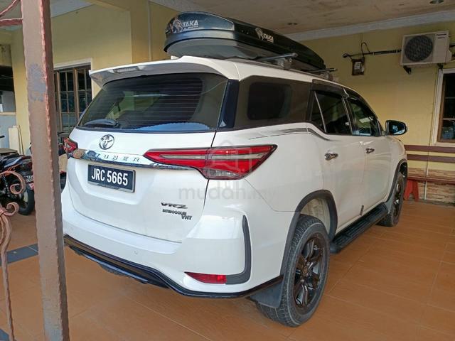 2016 Toyota FORTUNER 2.4 VRZ 2GD-FTV (A) - 4