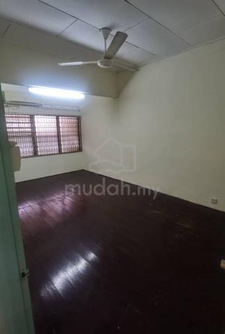 Taman Pelangi Single Storey House (Nearby Town CIQ) 1