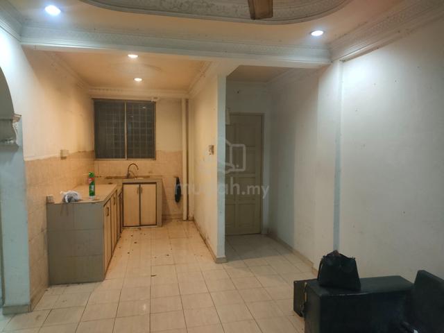 Inderawasih Ground floor flat 1