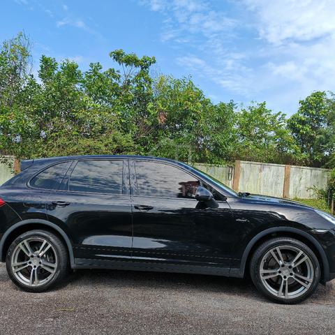 2013 Porsche CAYENNE 3.0 DIESEL 958 (A) - 5