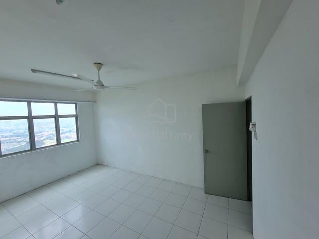 Pinang Laguna 1