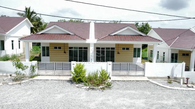 Semi D Hutan Kampung 3.5KM Hospital Sultanah Bahiyah 1