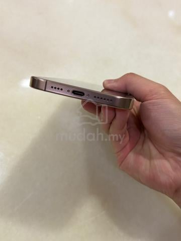 iPhone 16 Pro Max 256gb (Read description) - photo 4 of 6