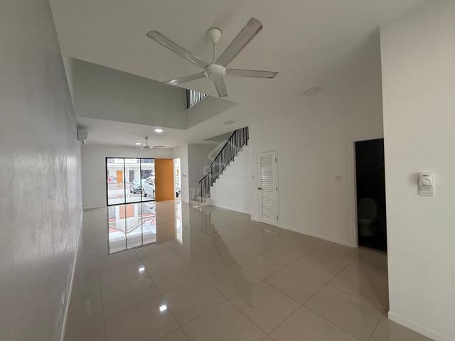 Below Market 2 Sty Terrace Reef of Tropics Cyberjaya Safiro Sejati 1