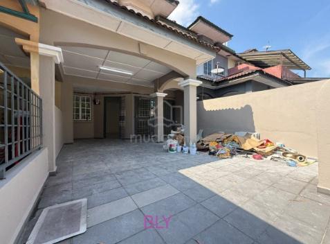 Bandar Puteri Klang Double Storey House Fully Extended  value buy 1