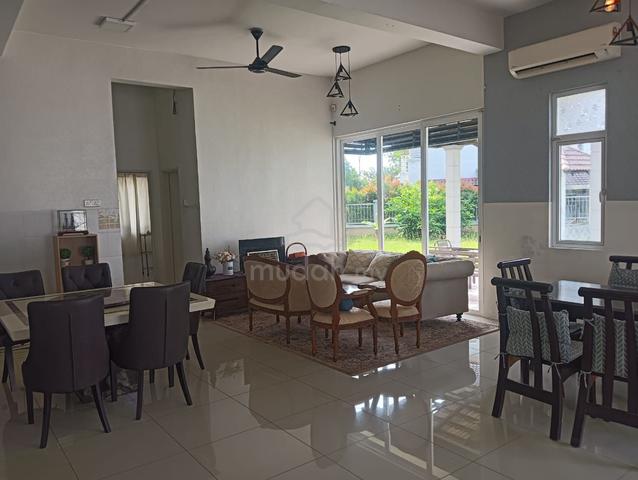 2 Storey Semi-D in Tiara Golf Melaka 1