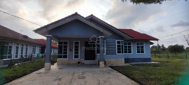 Rumah Sewa Taman Pinggiran Universiti Bachok Repek 1