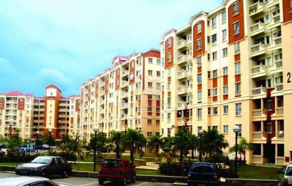 Pangsapuri Danaumas 4