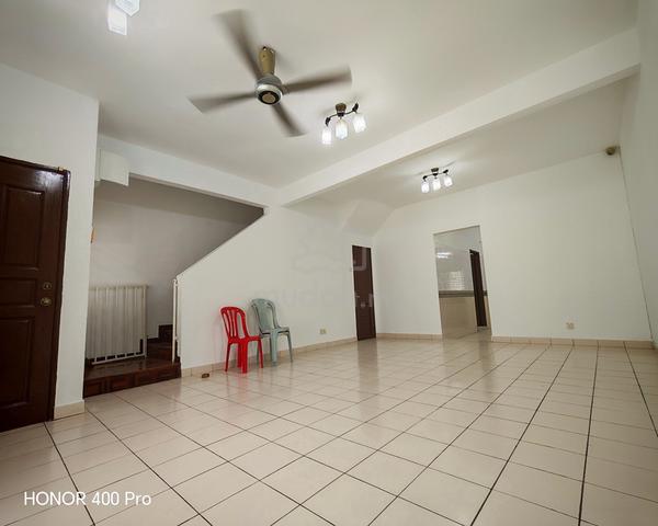 [Freehold, Gated & Guarded] 2 storey Kota Kemuning, Tainia 1