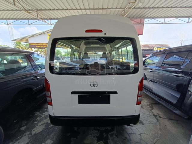 2013 Toyota HIACE WINDOW 2.7 PETROL (M) 11 SEATS - 4