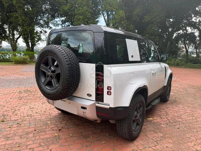 Land Rover DEFENDER 90 AWD P300 - 2