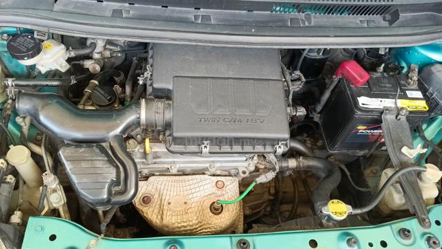 2010 Perodua ALZA 1.5 EZ (A) - 4