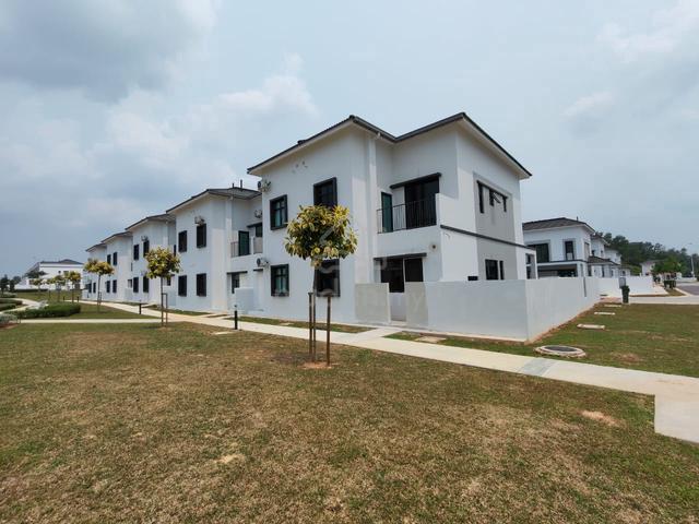 2 Storey Terrace Fully Furnished 4 Bed 4 Bath Jalan Eko Tropika Masai 1