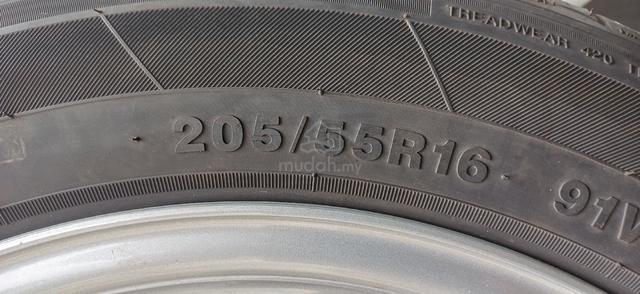 Mercedes Benz 16in Rim & Tyre - photo 5 of 6