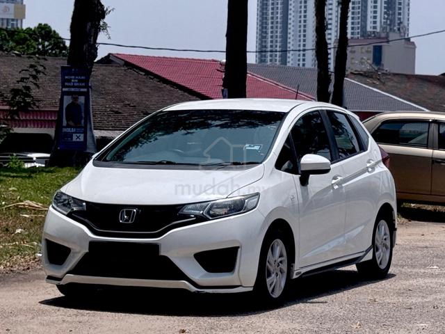 2015 Honda JAZZ 1.5 E (ONE CAREFUL OWNER) - 1