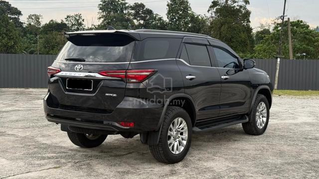 2022 Toyota FORTUNER SRZ 2.7L (A) F.SERV.R.TOYOTA - 2